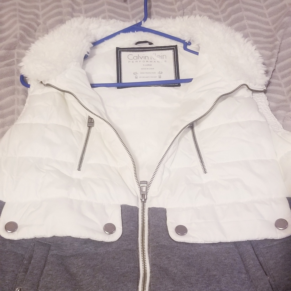 Calvin Klein Vest